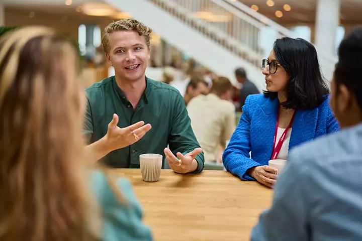 Colleague monitoring